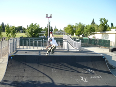 Radmand - Topsoul Radmand (Now known as RadDad because he has a beautiful baby girl!) still finds time to come out a throw down some tricks!